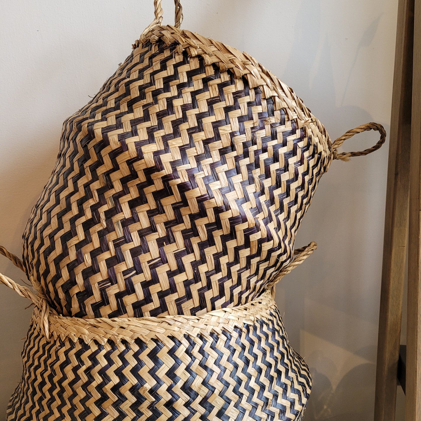 Zigzag Seagrass basket