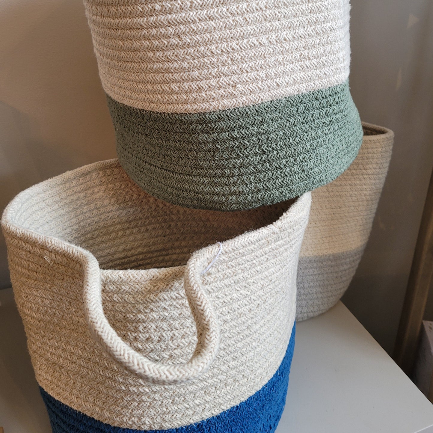 Cream Basket with colour base