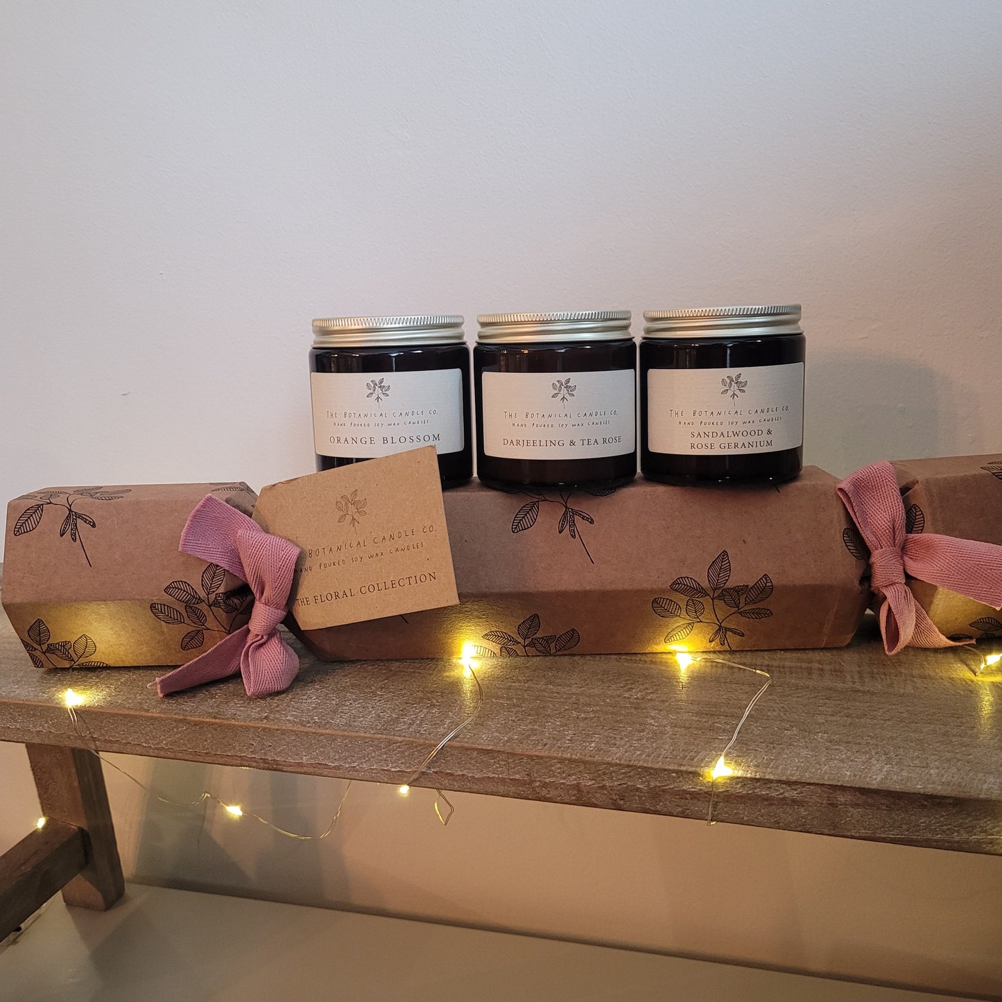 The Botanical Candle Company Cracker- Floral