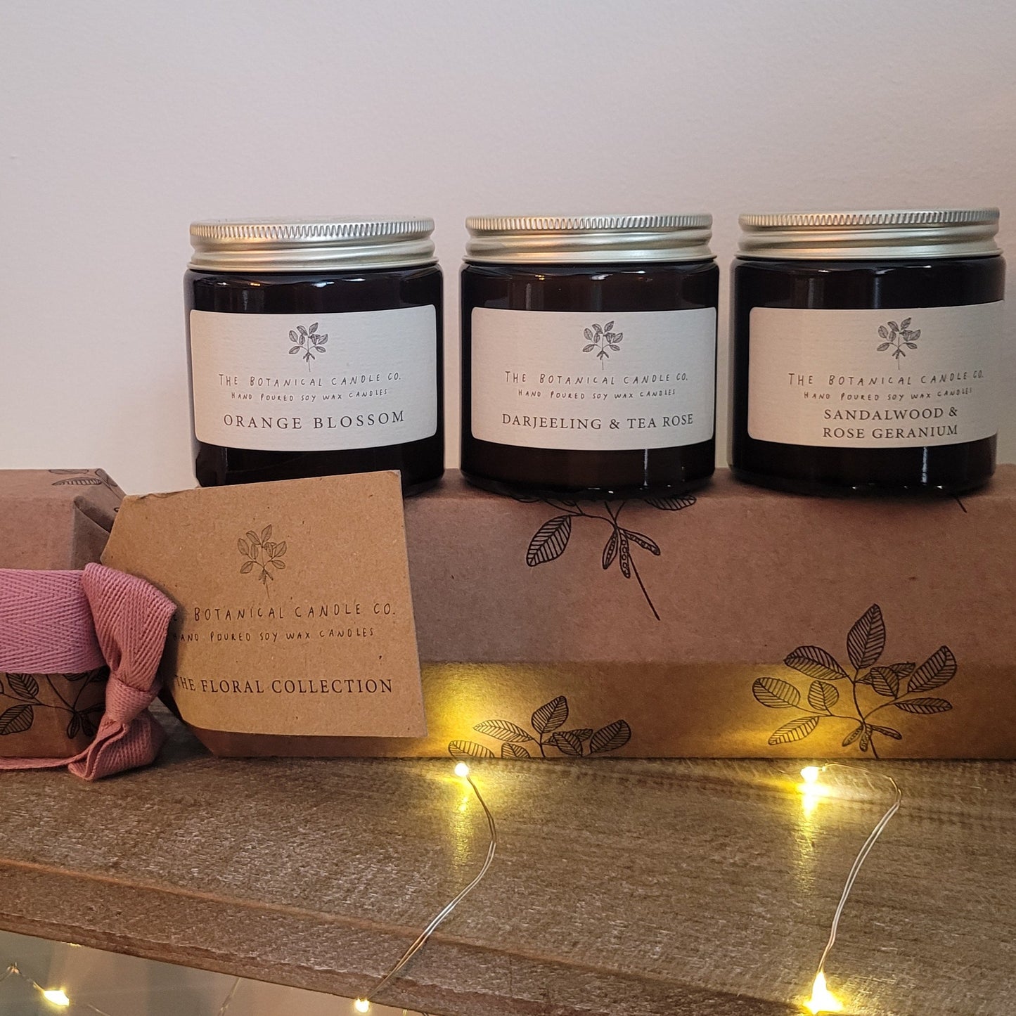 The Botanical Candle Company Cracker- Floral