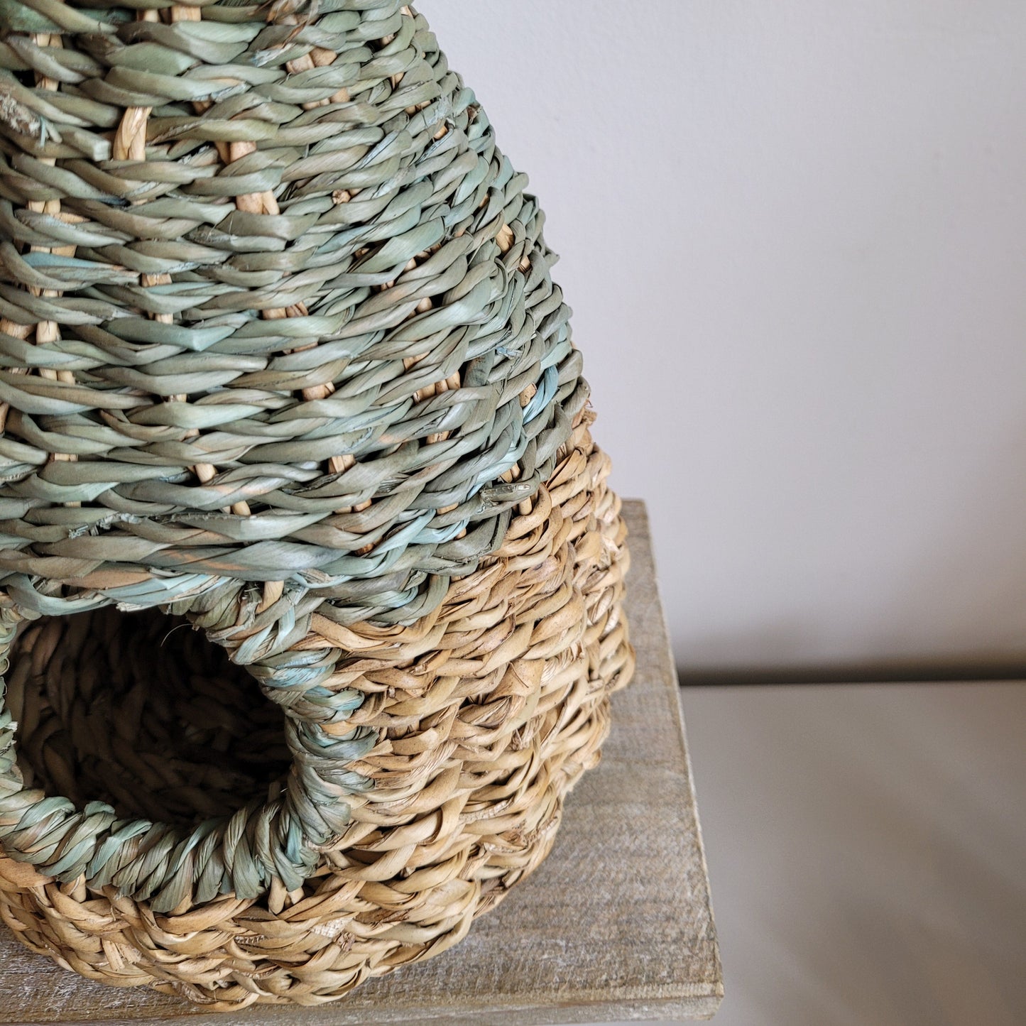 Seagrass Bird House