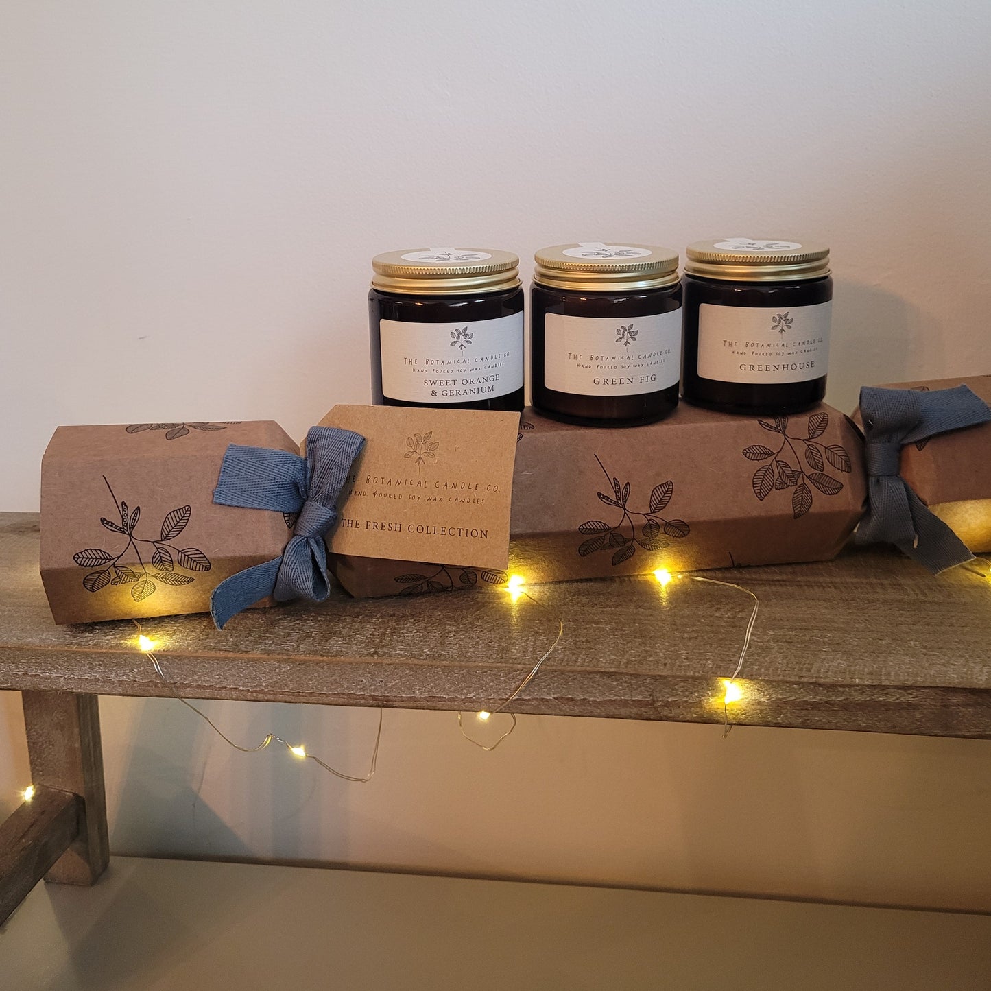 The Botanical Candle Company Cracker- Fresh