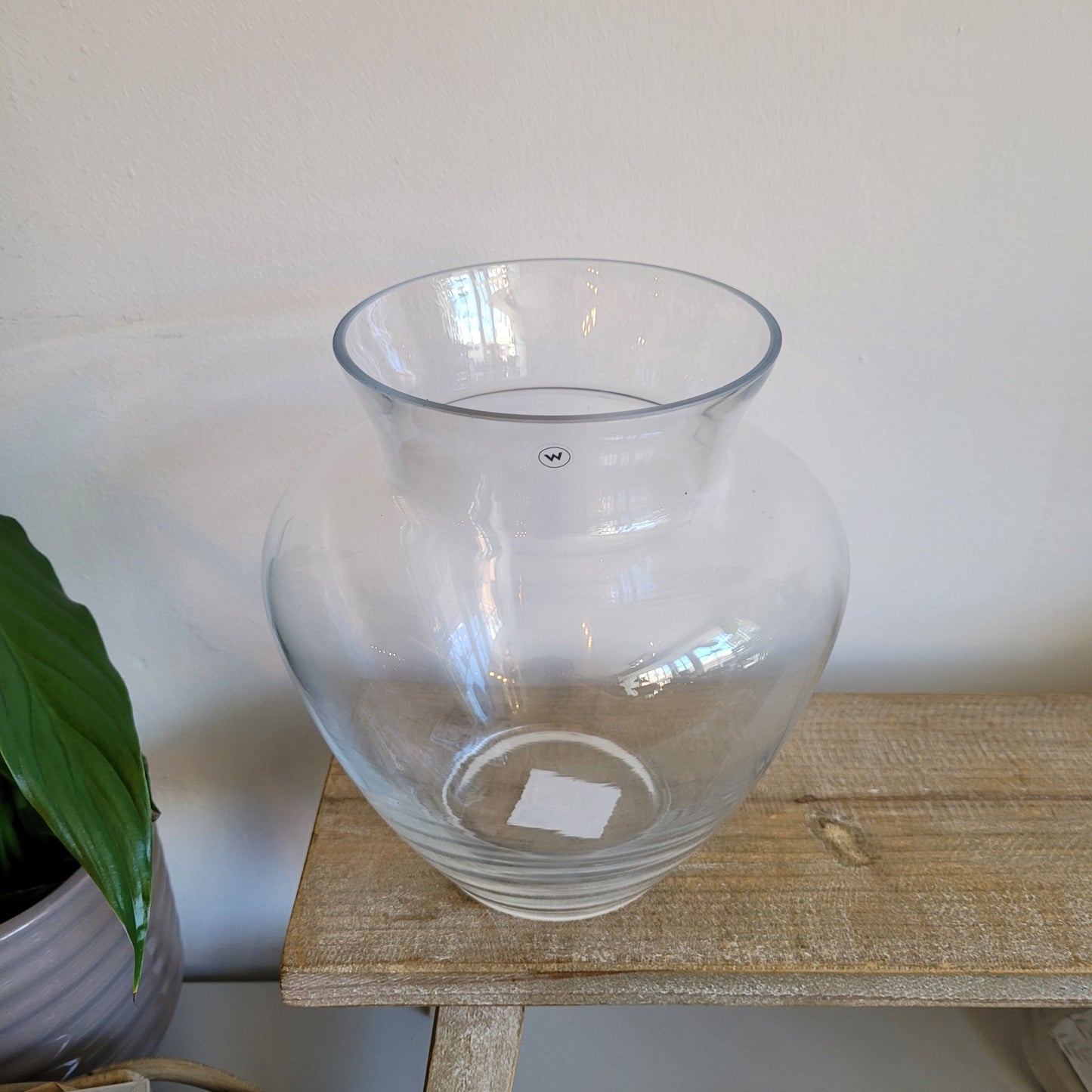 The Asta Vase