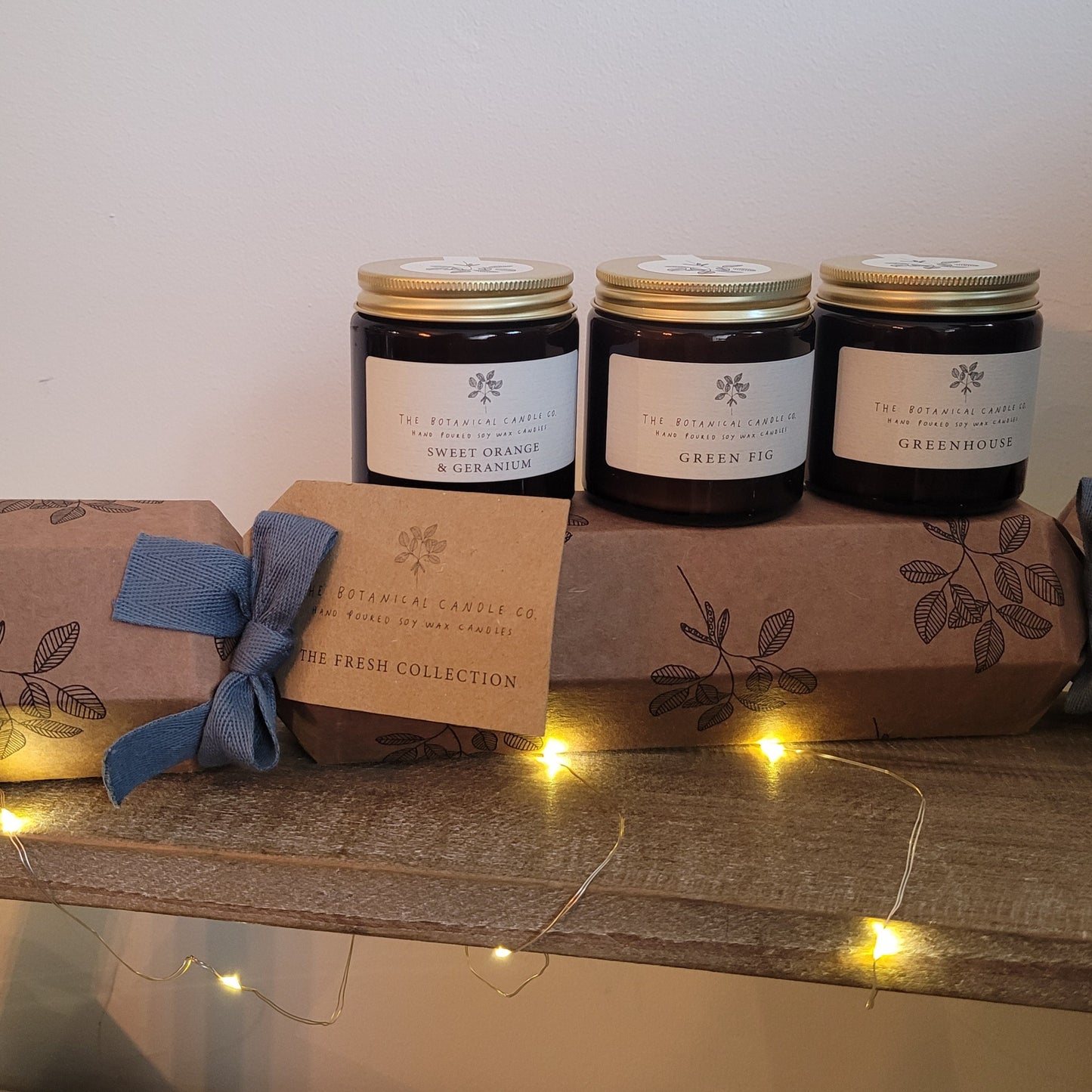 The Botanical Candle Company Cracker- Fresh