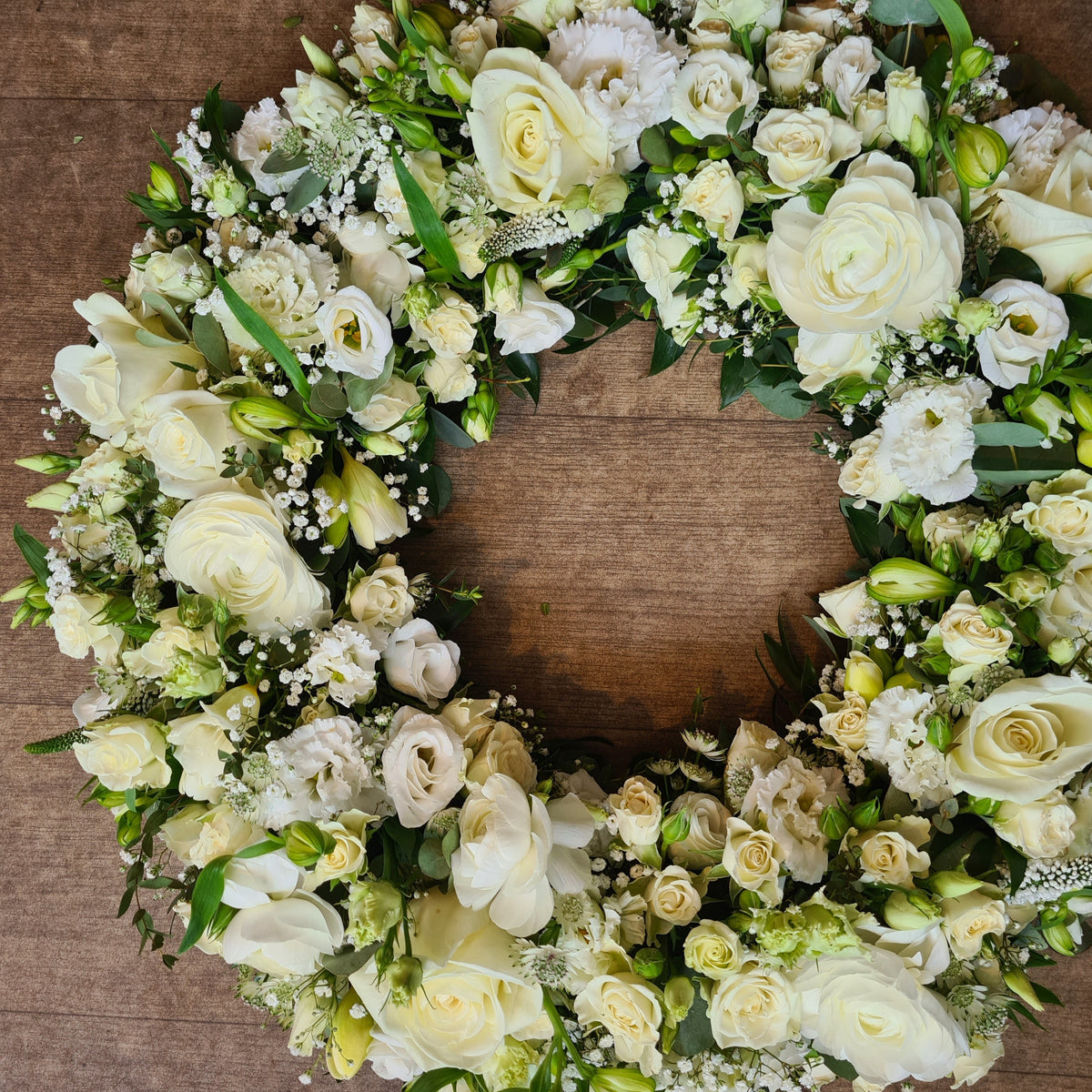 Wreath Shape Examples Oasis Shape- Circular Wreath – Emi Floral Designs