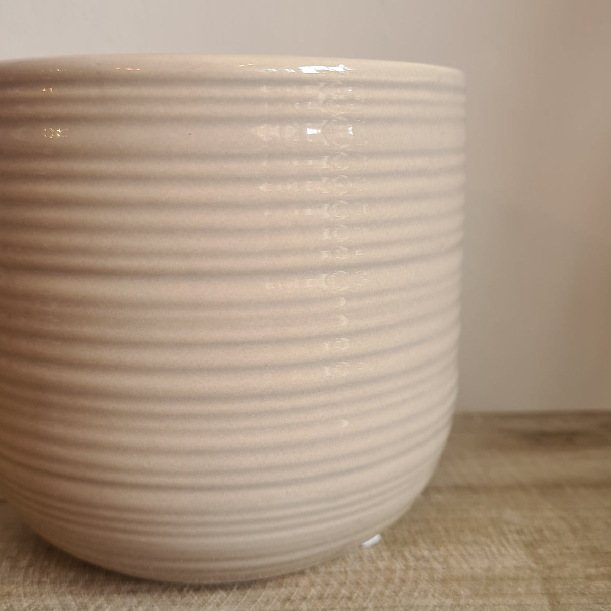 Ripple Ceramic Pot