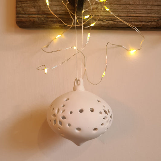 Airdrie Cutwork Baubles- Teardrop