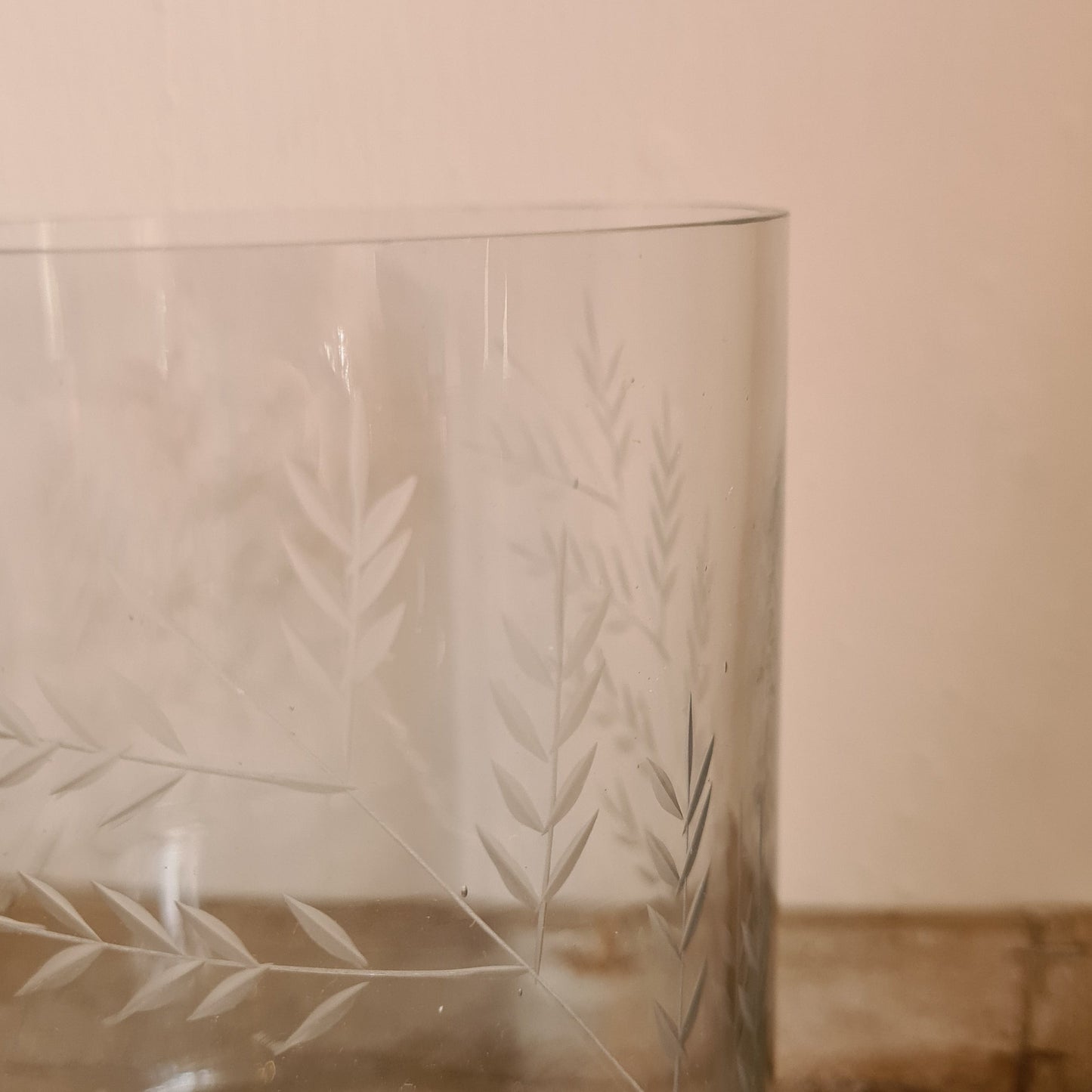 Wide Fern Vase