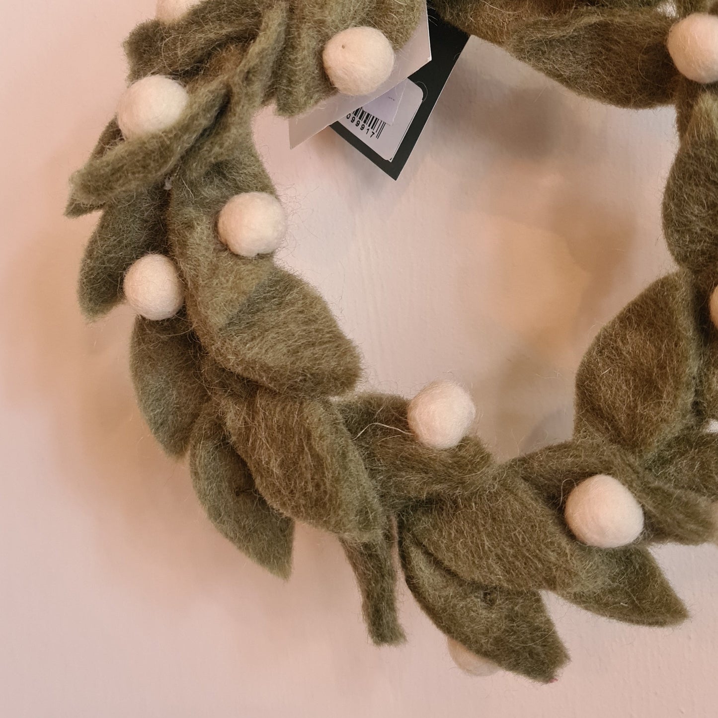 Southwold Mistletoe Wreath