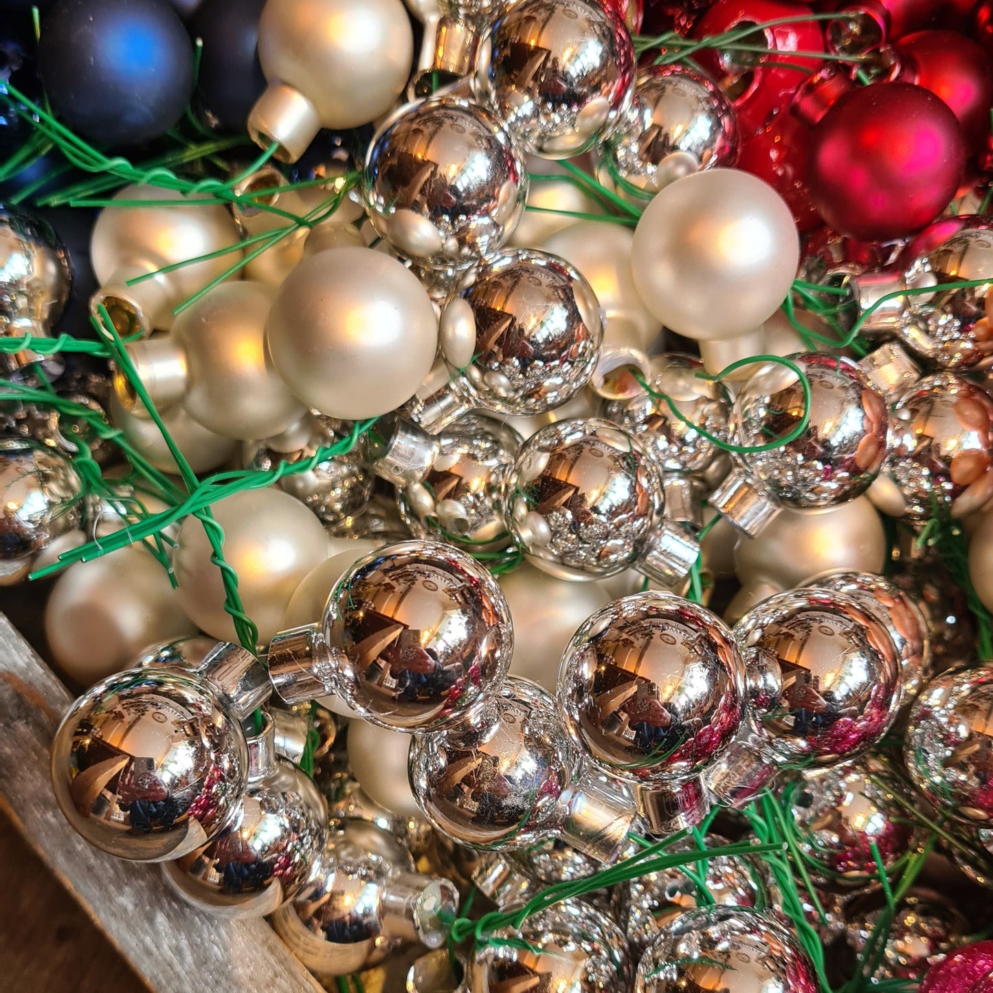 Additional Wreath Decorations- Mini Baubles