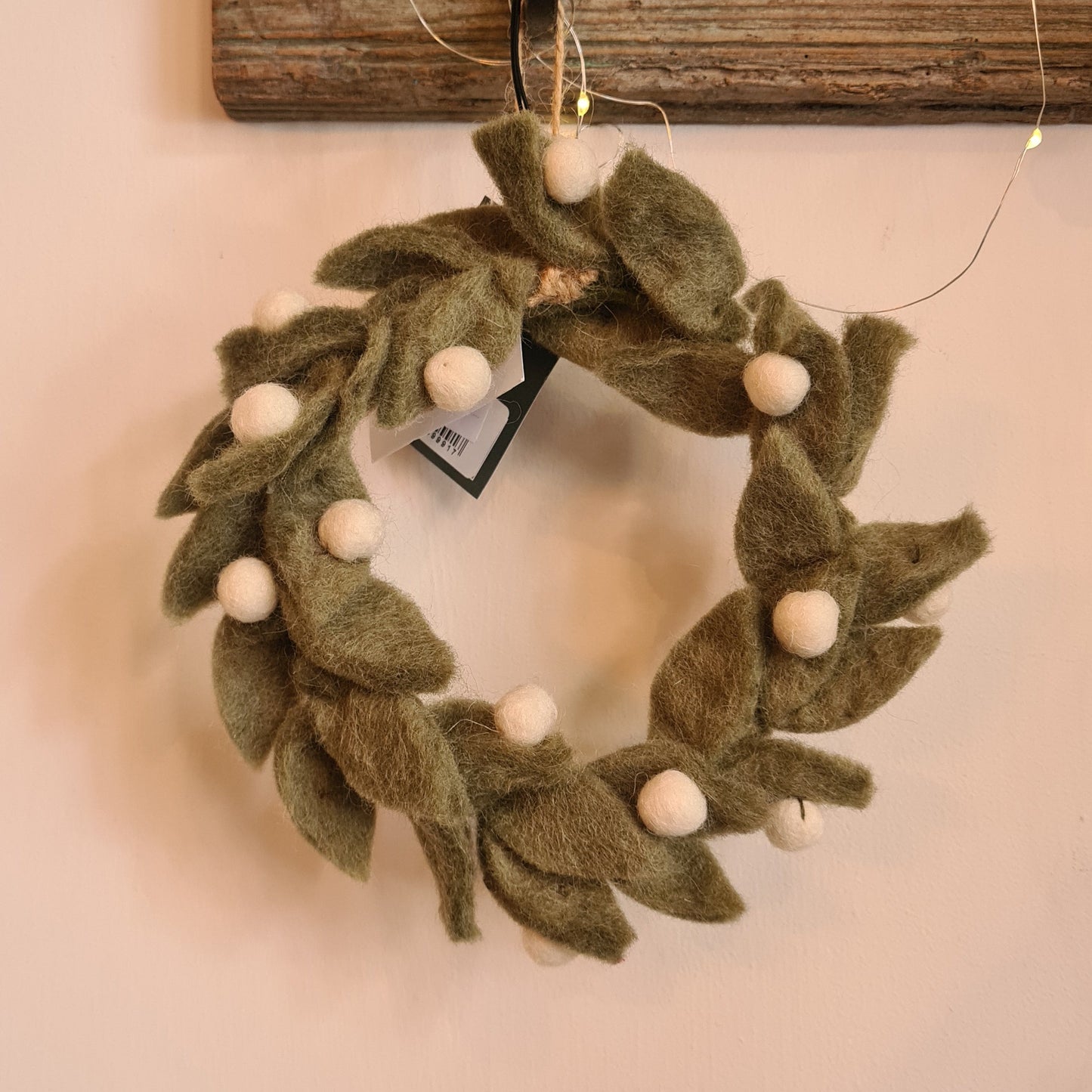 Southwold Mistletoe Wreath