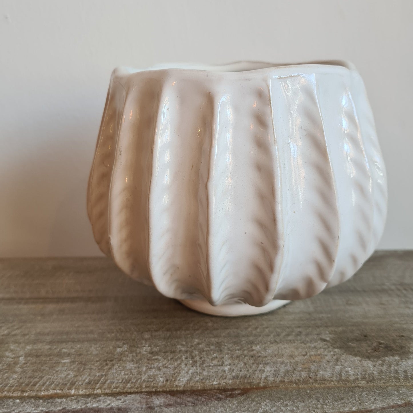 Osmington Pot- White