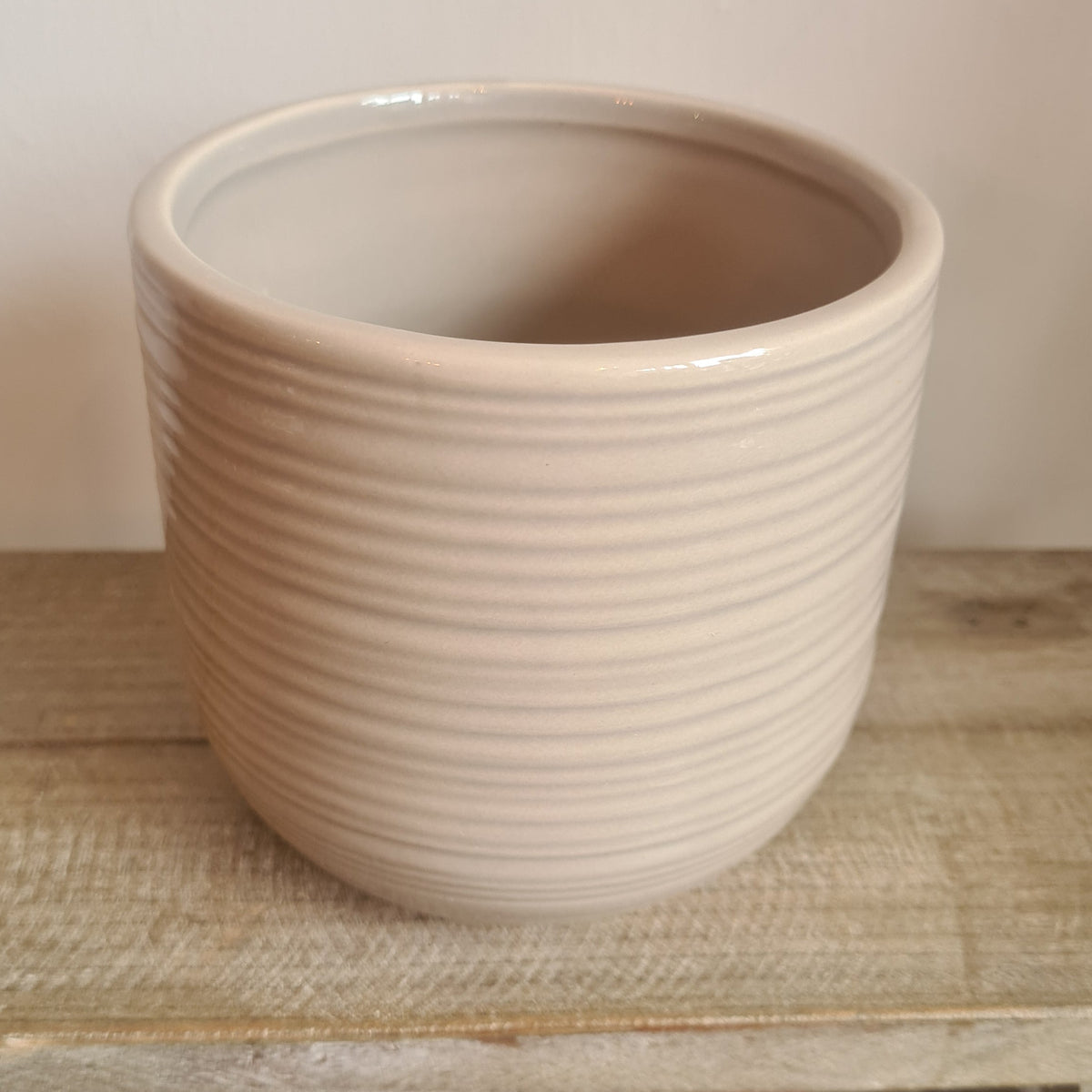 Ripple Ceramic Pot