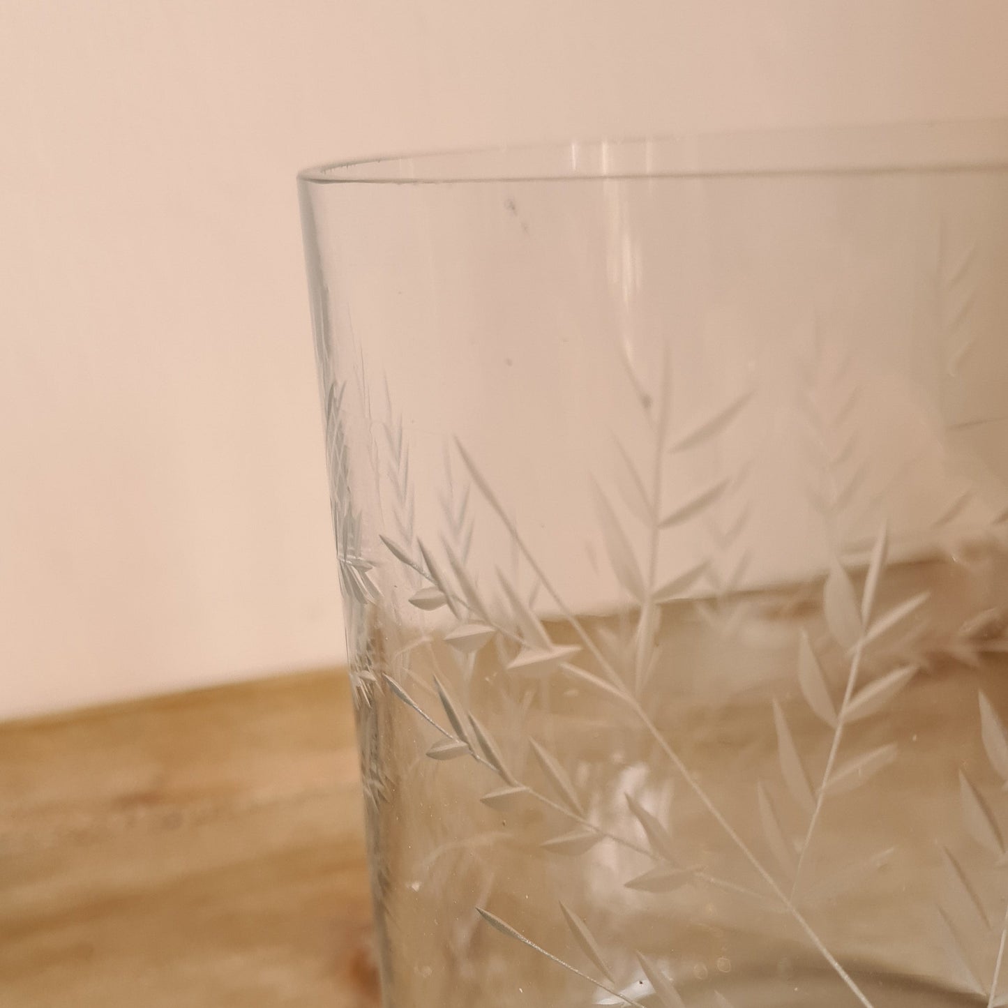 Wide Fern Vase